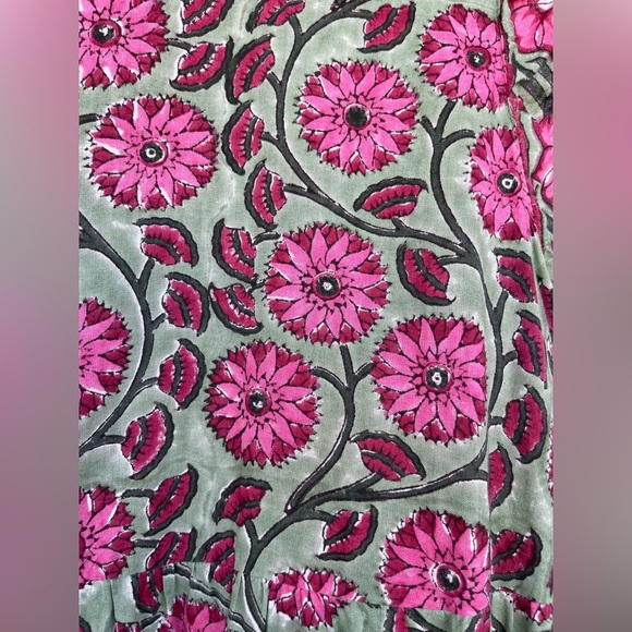 CJ LAING COTTON FLORAL DRESS SIZE MEDIUM - Picture 5 of 9